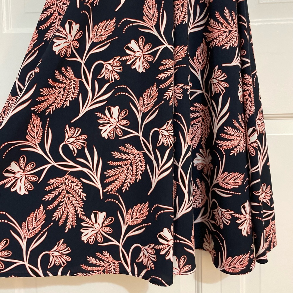 Banana Republic Navy and Pink Sleeveless Sundress - Picture 8 of 8